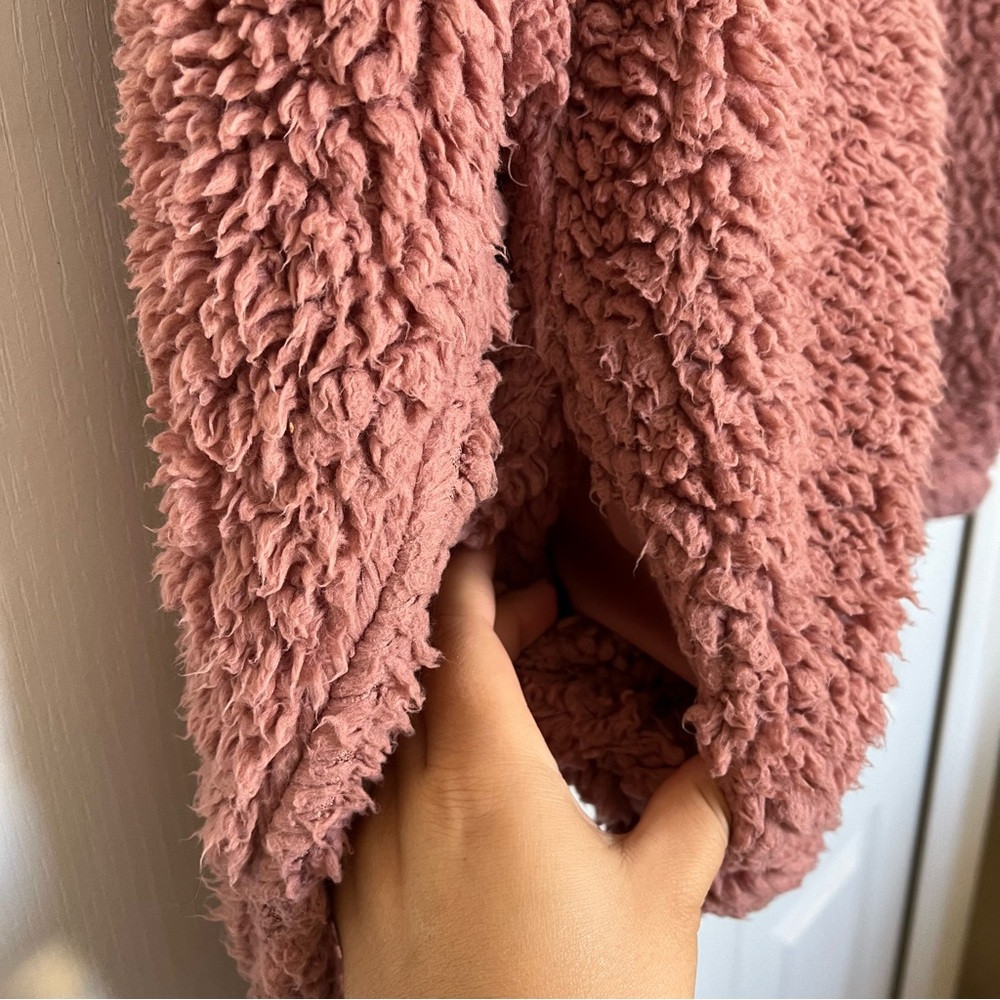 Women's Pink Sherpa Jacket - Picture 6 of 7